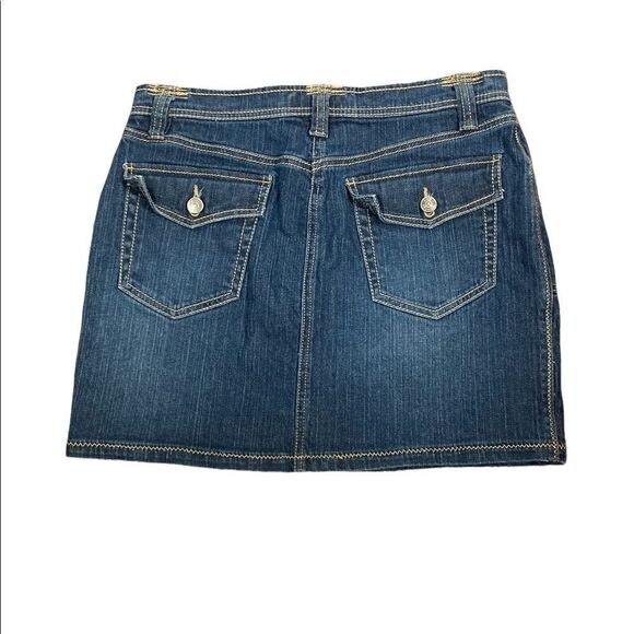 Daisy Fuentes Jean Skirt, Size 8 - Picture 2 of 7
